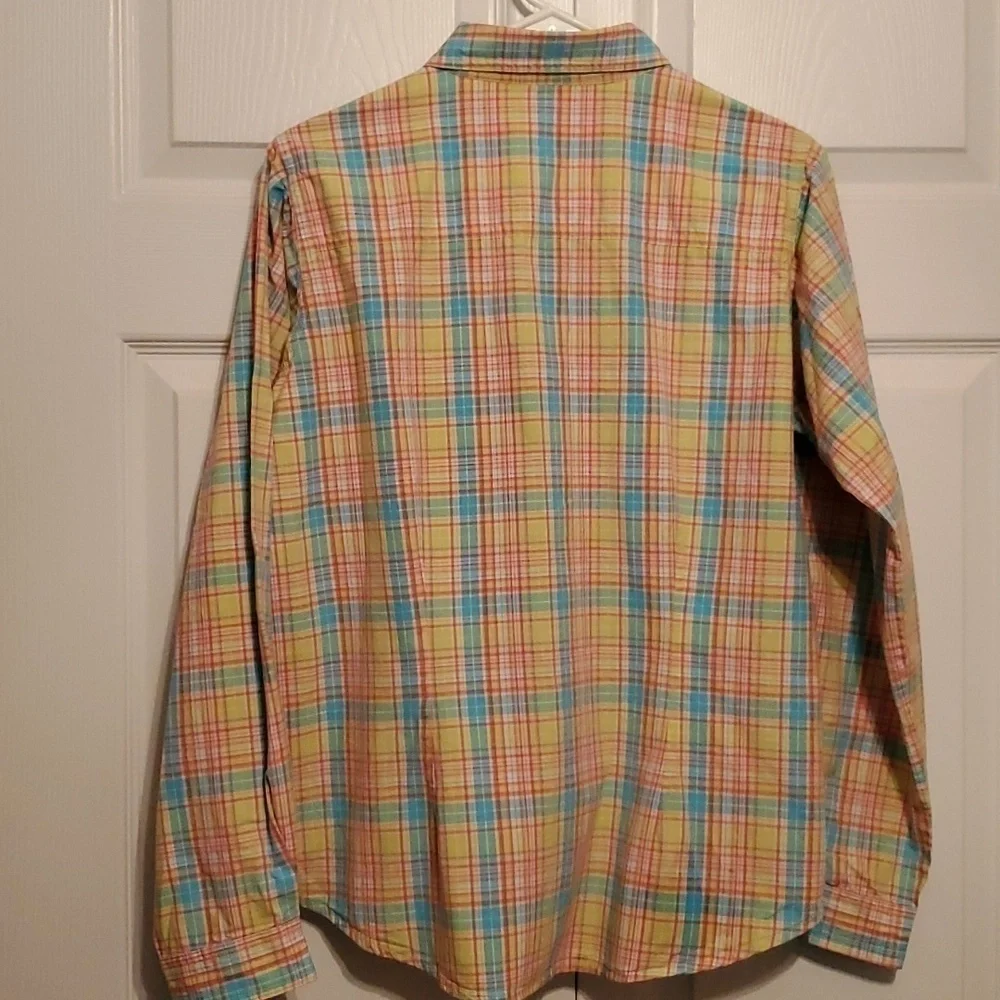 Twenty X Women's Tailored Fit Plaid Button Down Shirt Size Large - Picture 8 of 14
